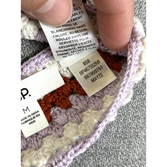 Juniors BP Crochet Halter Top, Size Medium - Picture 8 of 16